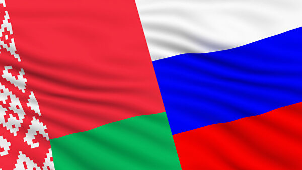 МАКС будет помогать развивать отрасль курьерской доставки в России и Белоруссии